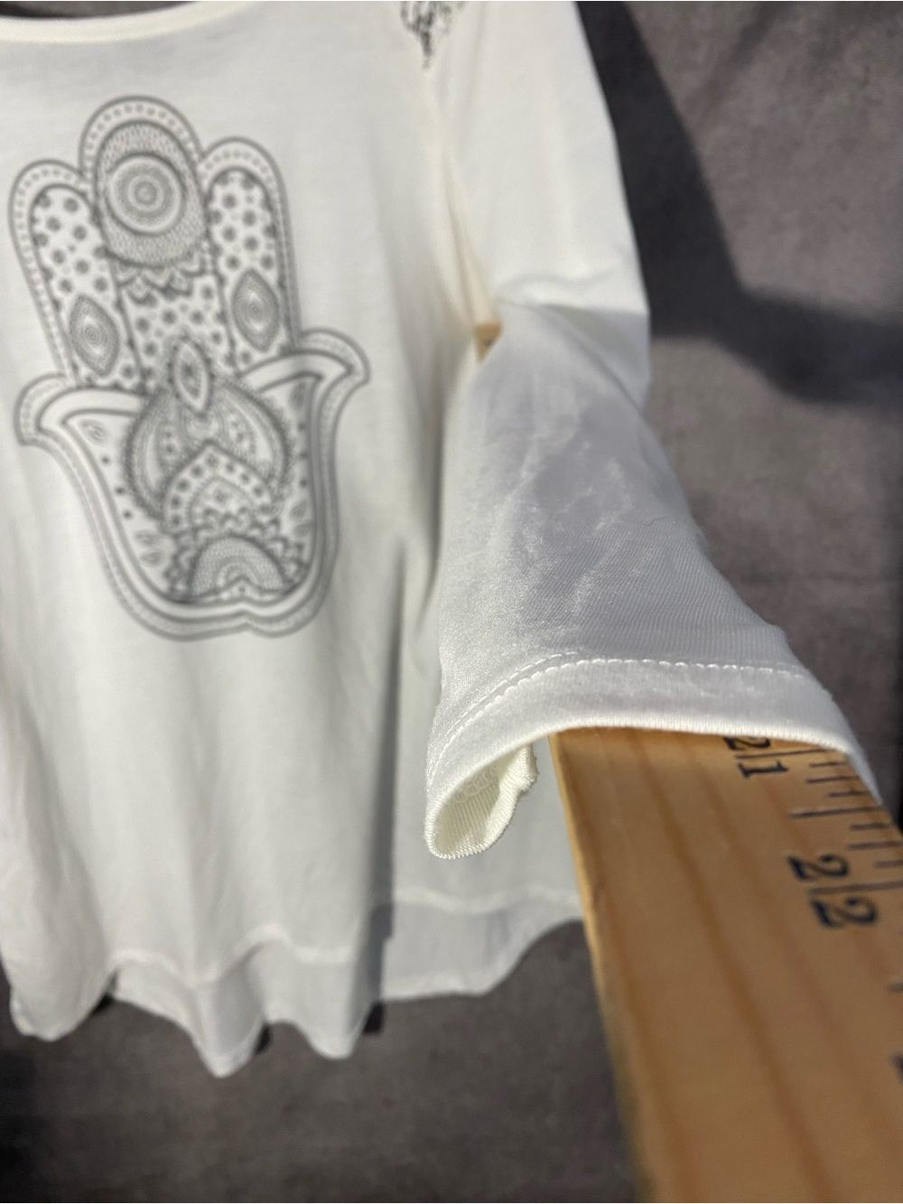 White Hamsa Hand Graphic Long Sleeve Top Lace Shoulder Accent Medium - Picture 6 of 9